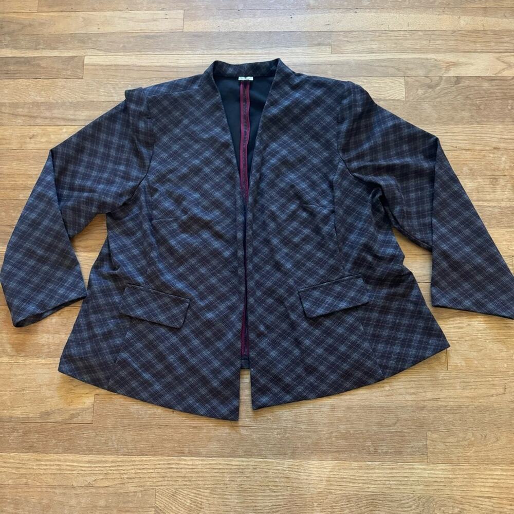 Dress Barn gray plum plaid open front dressy jacket size 3X
 b19